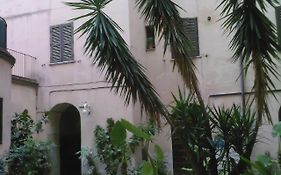 Roma Prince Inn Accommodation