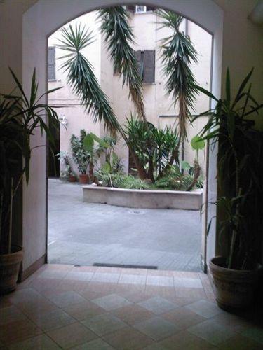 Roma Prince Inn Accommodation Exterior foto
